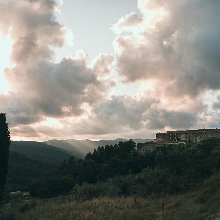 Buongiorno Maestra Di Monteverdi Marittimo, Borgo Di Canneto المظهر الخارجي الصورة