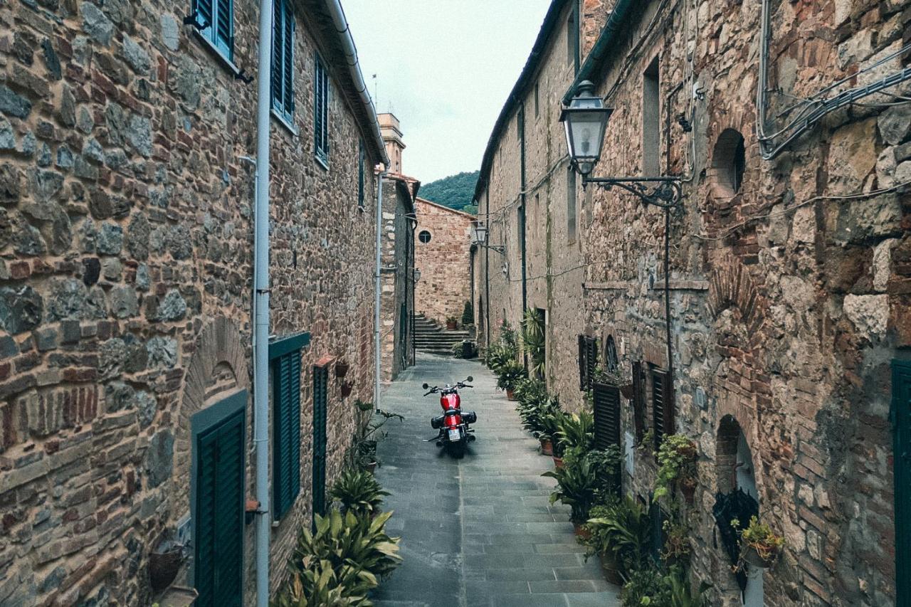 Buongiorno Maestra Di Monteverdi Marittimo, Borgo Di Canneto المظهر الخارجي الصورة